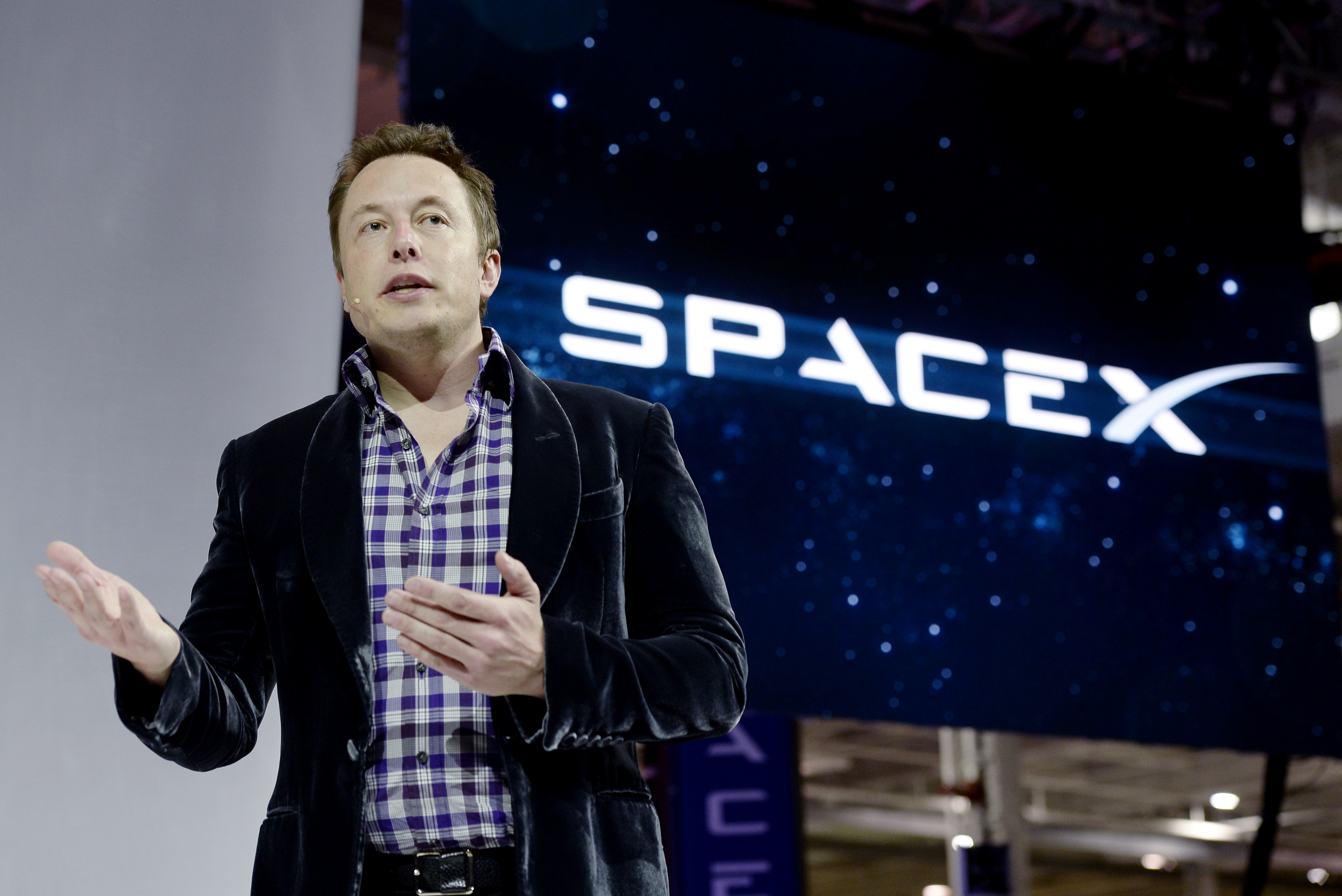 Зеленский наградил Маска орденом Свободы на фоне споров о Starlink